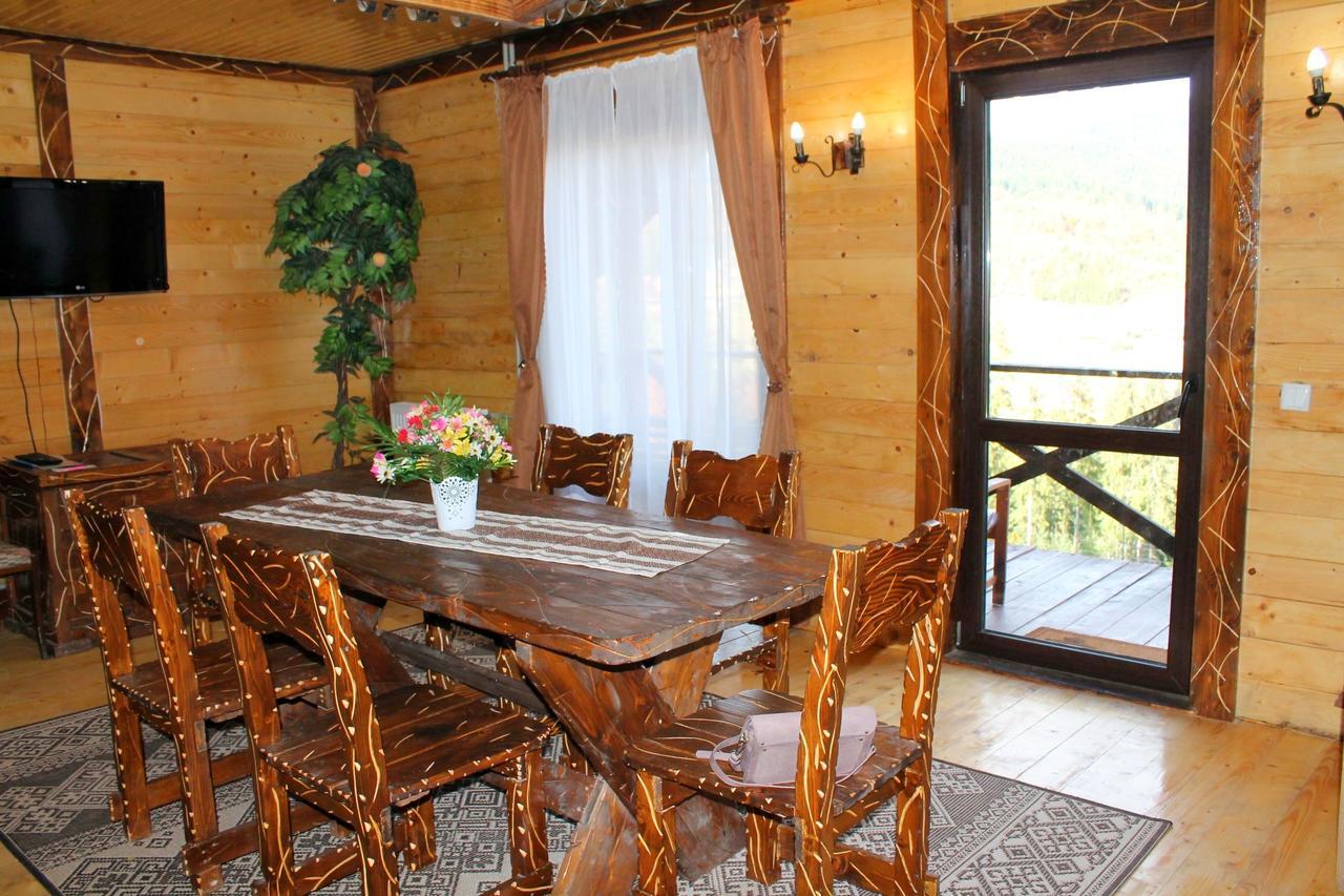 Szlachta Cottage Boekovel Buitenkant foto
